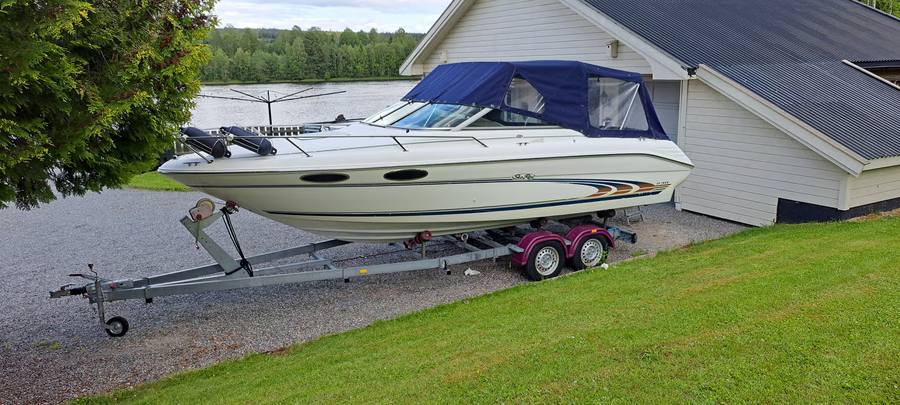 Sea Ray 23 overnighter — Bilde 1