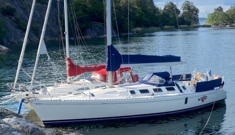Beneteau First 41 S5 — Bild 1