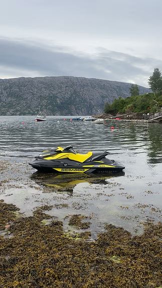 SeaDoo Gtr 215 — Bild 1