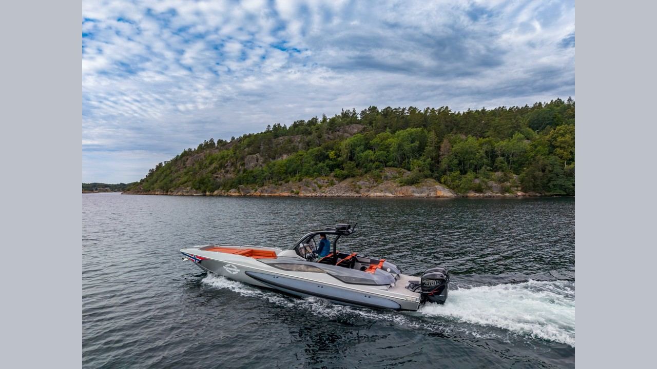 Sunseeker Hawk 38 — Billede 1