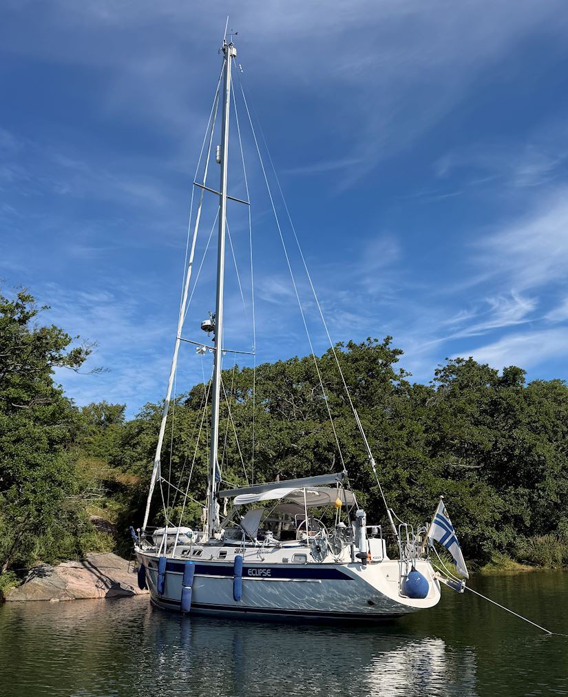 Hallberg-Rassy 39 — Bild 1