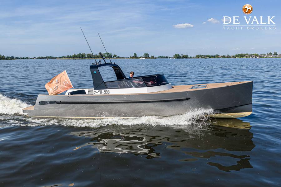 One-Off DK 46 — Photo 1