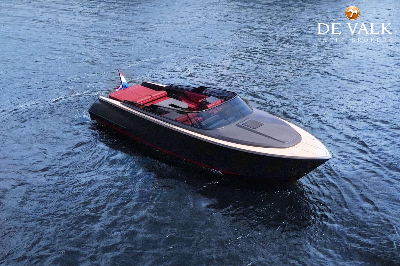 Reborn 38 Cabin — Billede 1