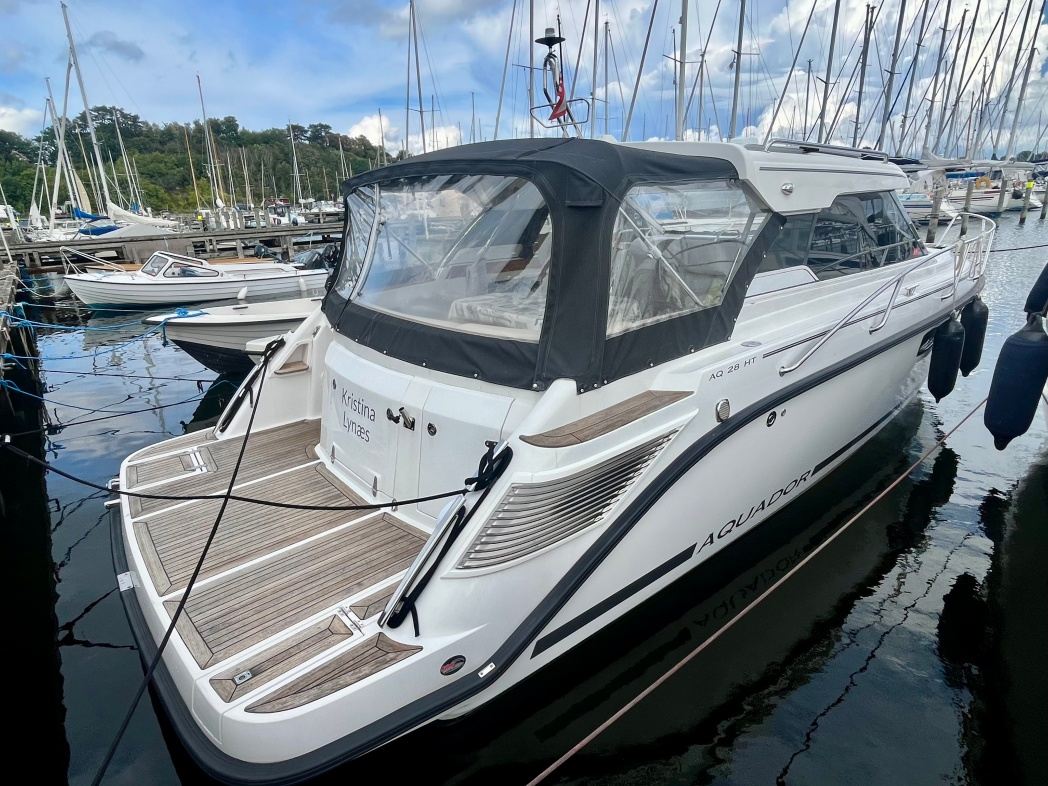 Aquador 28 HT — Photo 1