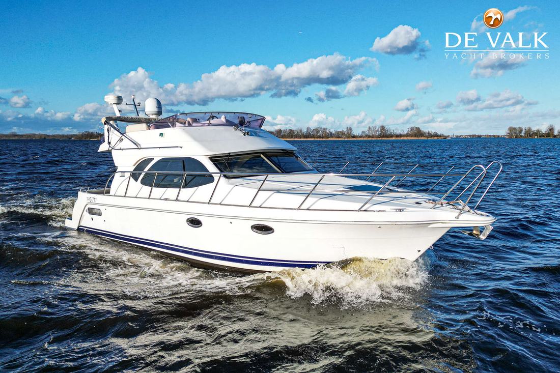 Galeon 380 Fly — Photo 1