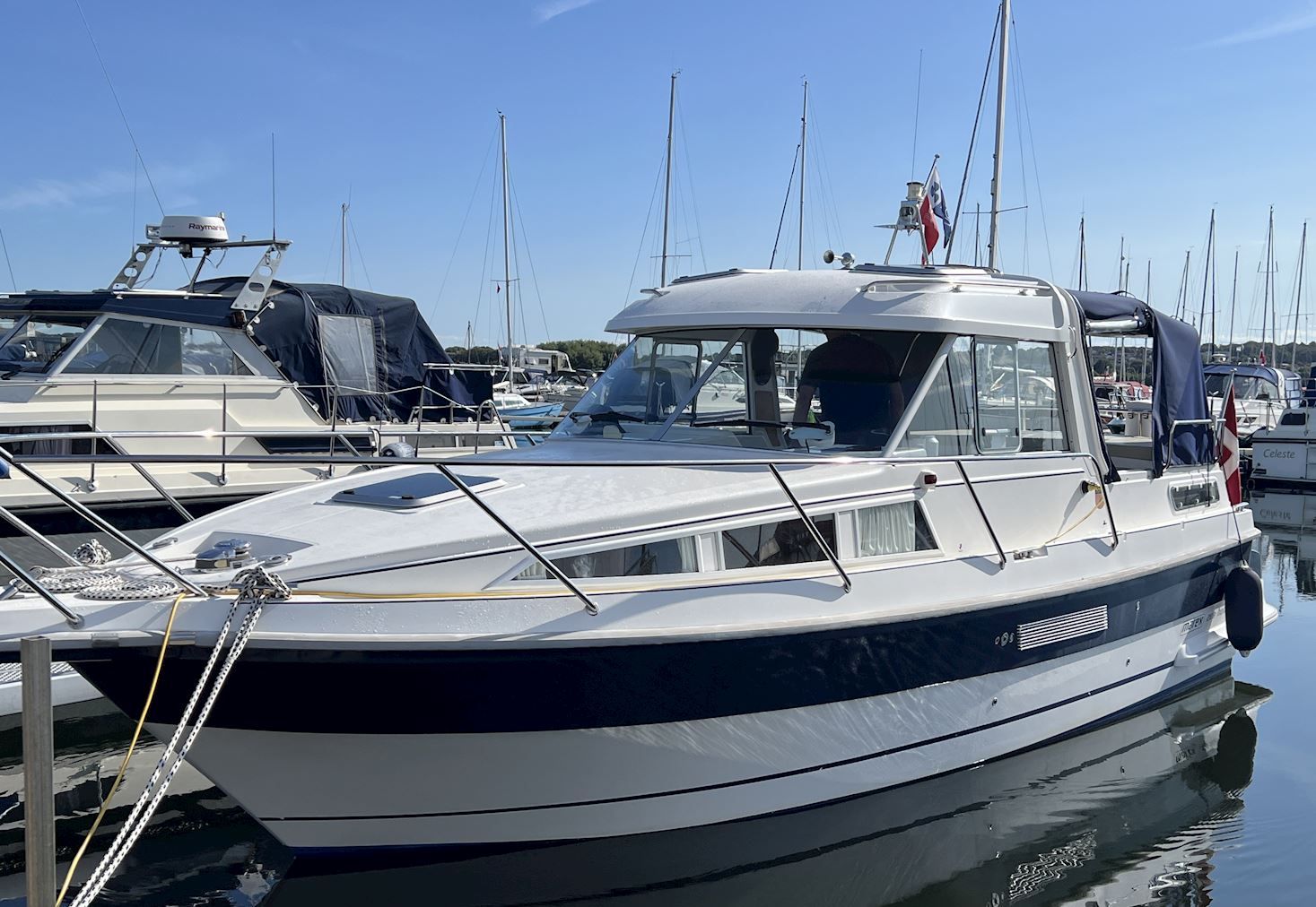 Marex 280 Holiday HT SE — Bilde 1