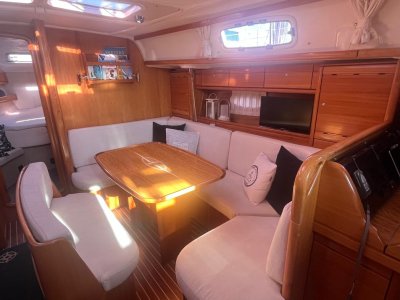 Bavaria 39 Cruiser - 3 cabin — Photo 2