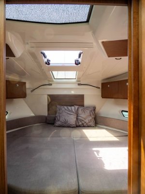 Beneteau Antares 9 — Photo 3