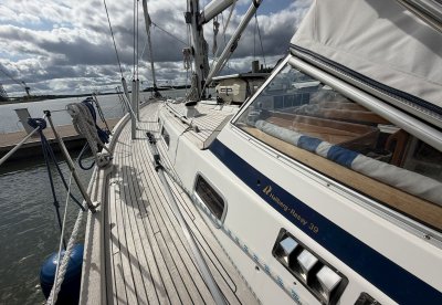 Hallberg-Rassy 39 — Bild 17
