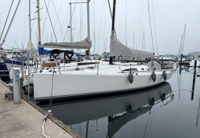 J Boats J/111 — Photo 8