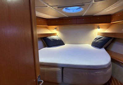 Bavaria 42 HT — Photo 11