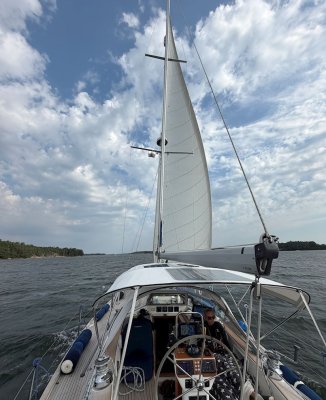Hallberg-Rassy 39 — Bild 5