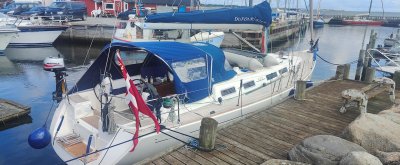 Dufour 425 Grand Large — Photo 9