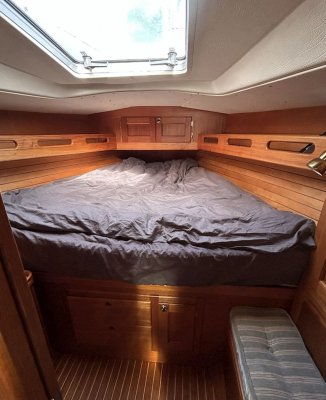 CR Yachts 390 — Photo 16