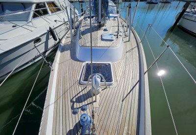 Hallberg-Rassy 43 — Photo 6