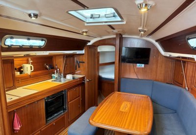 Bavaria 36 Holiday — Kuva 7